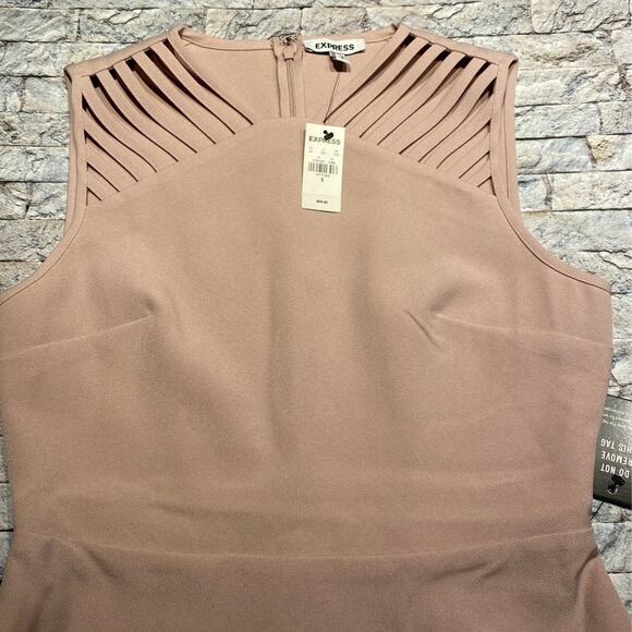 Ladies Small Express dress - Picture 1 of 9